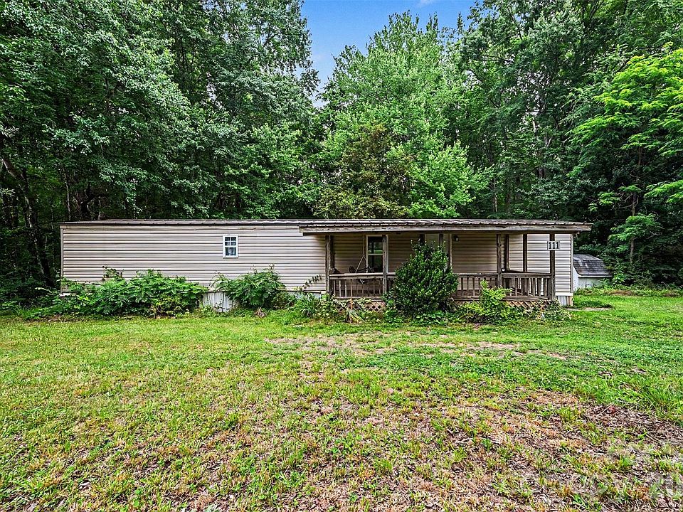 1st image of 111 Oak Brook Dr