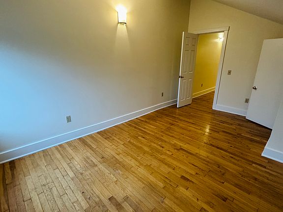 Bedroom 1 - upstairs