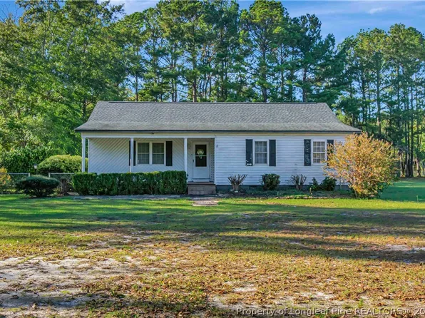 223 Broadwell Rd, Saint Pauls, NC 28384