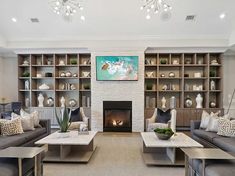 Avanti Luxury Apartments — Photo 12