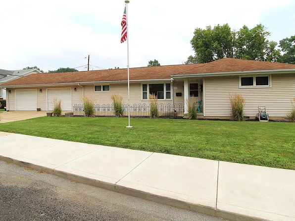 2507 W Ardmore Pl, West Peoria, IL 61604