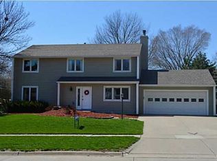 720 55th St, West Des Moines, IA 50266