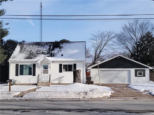 421 Wheaton Street, Chippewa Falls, WI 54729