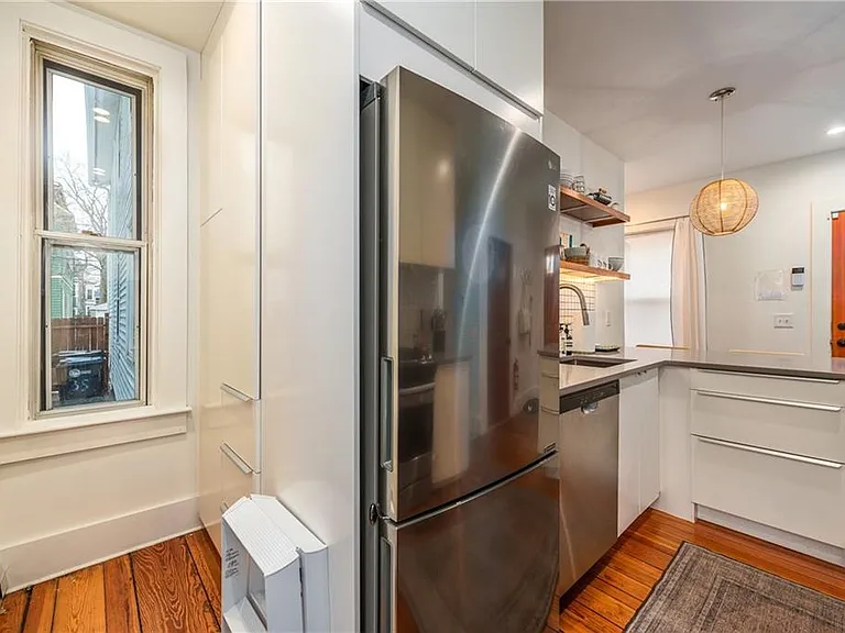 35 Wood St #1 — Photo 13