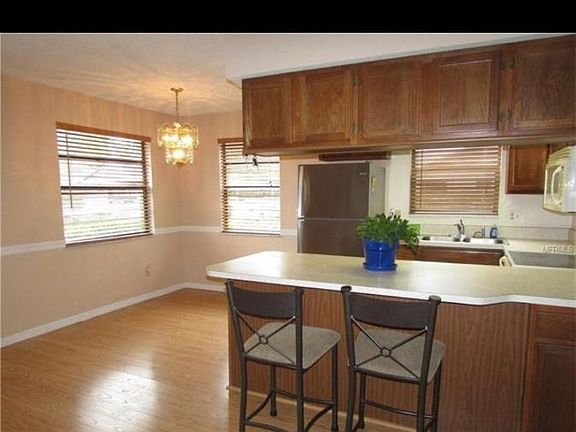 3rd image of 4945 91st Ave Unit 28