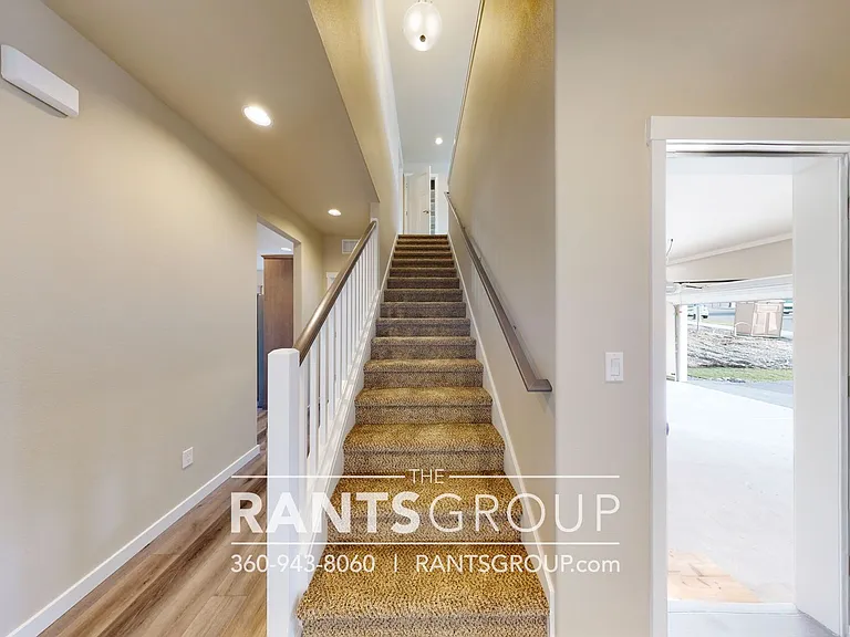 9736 Brayden Ct SE — Photo 30