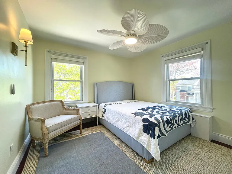 45 Woodlawn Ave #3 — Photo 5