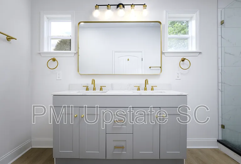 101 Paris View Dr — Photo 17