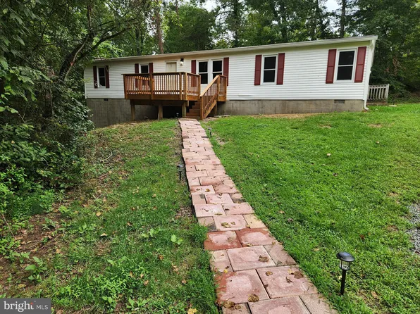 28500 Saint Just Dr, Unionville, VA 22567