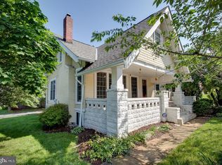 1542 Chain Bridge Rd, Mc Lean, VA 22101