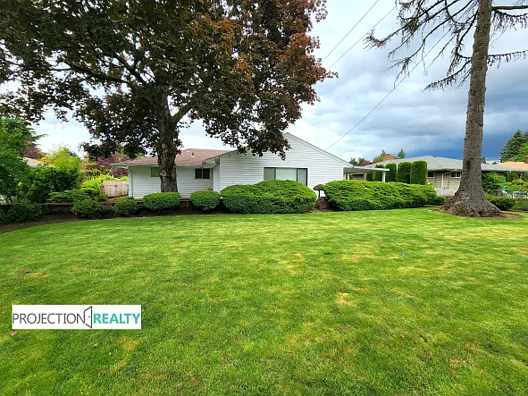 11128 NE Everett St — Photo 4