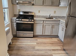 (Undisclosed Address), Fort Lee, NJ 07024