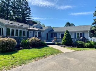 30 Beaver Pond Rd, Madison, CT 06443
