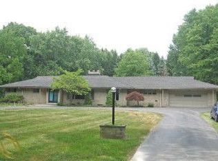 5205 Longmeadow Rd, Bloomfield Hills, MI 48304