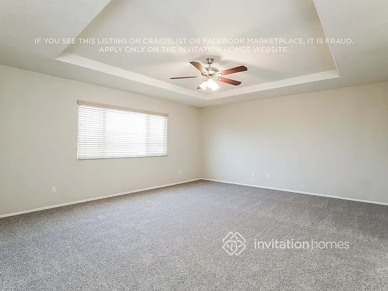 1529 Granville Way — Photo 10