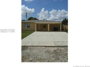 2228 SW 14th St, Fort Lauderdale, FL 33312