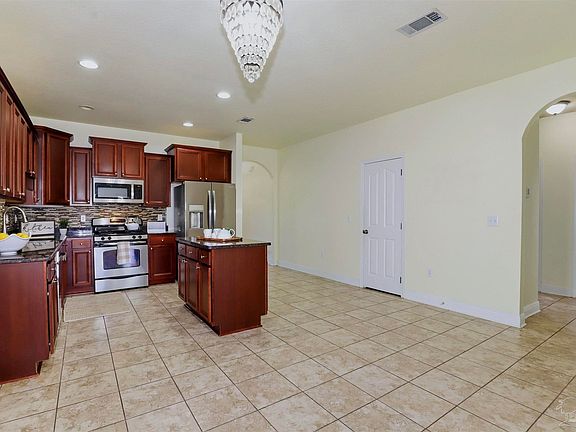 3rd image of 1799 Coast Ct