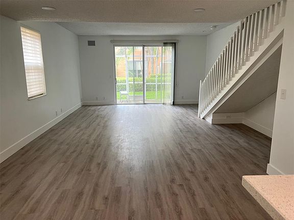 2nd image of 1411 Barcelona Way #127