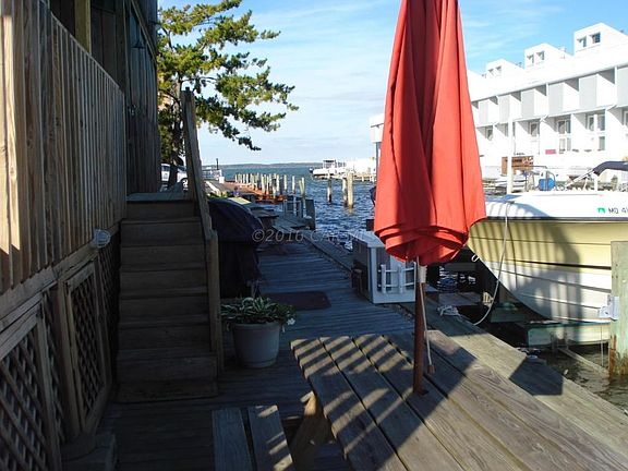 dock patio area