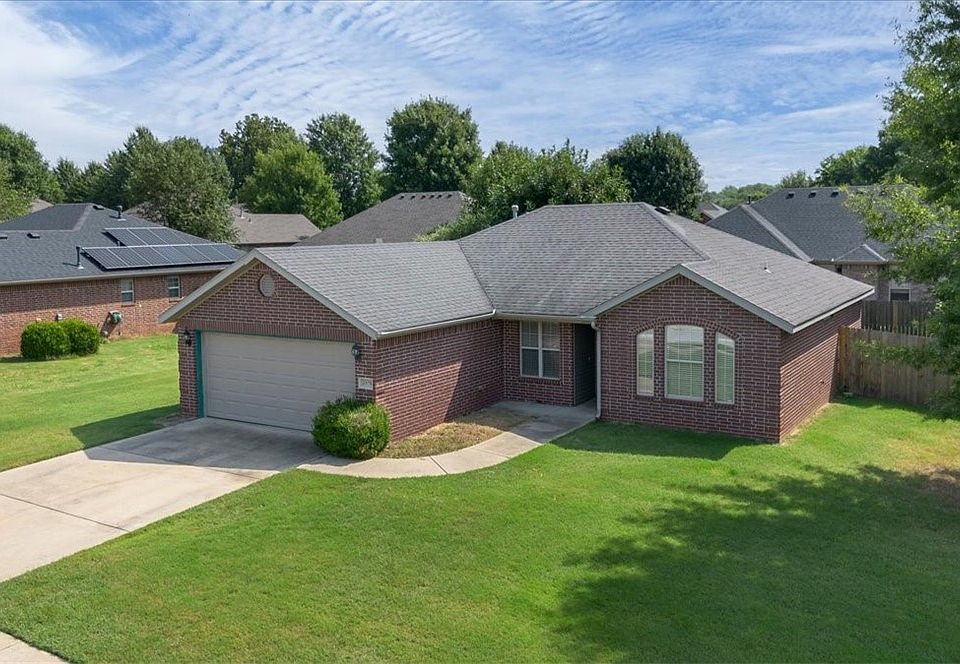 1st image of 2576 N Indian Oaks Dr