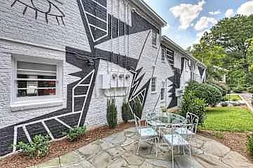 510 Queens Rd — Photo 36