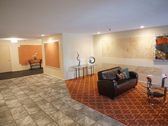 3rd image of 4100 Triumvera Dr APT 508B