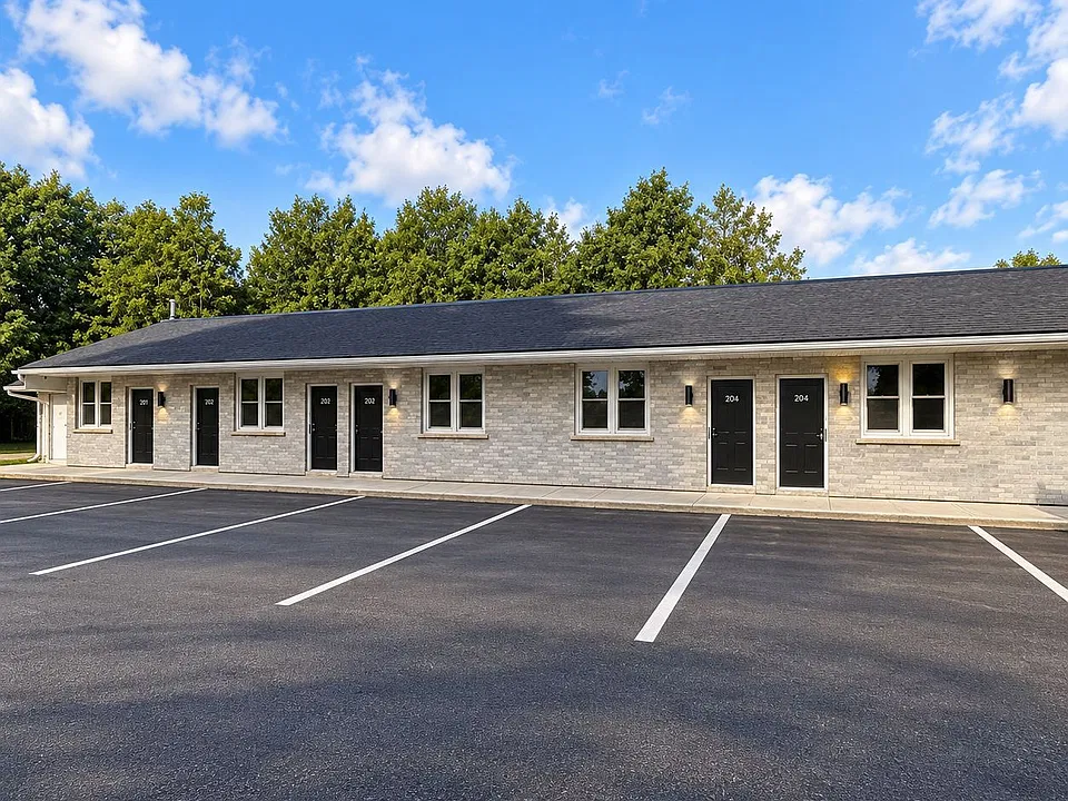 77575 London Rd #1