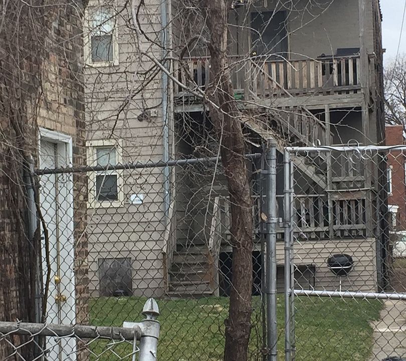 2nd image of 7449 S Prairie Ave