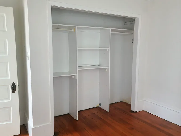 19 Park Ave — Photo 16