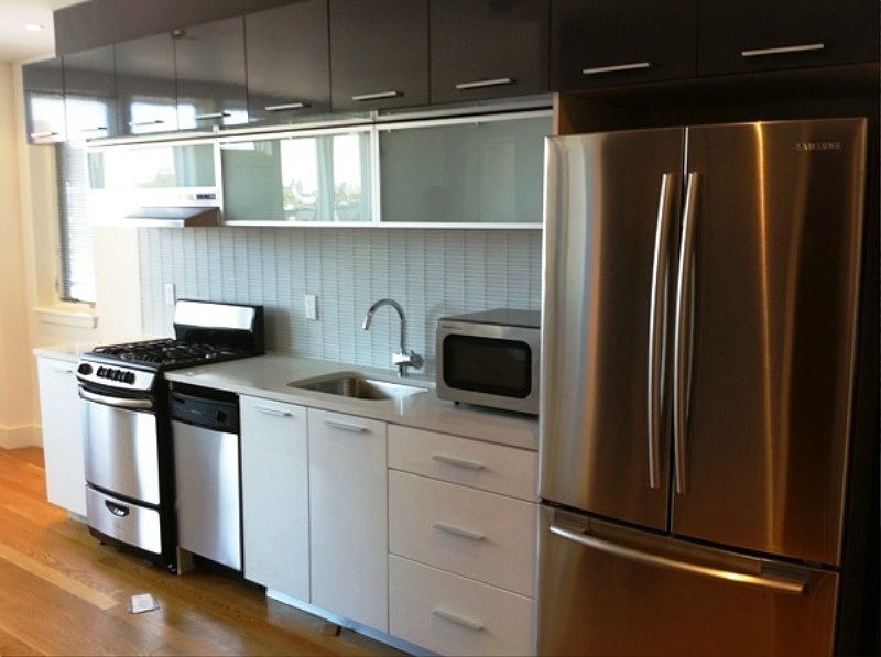 1st image of 385 Franklin Ave #305