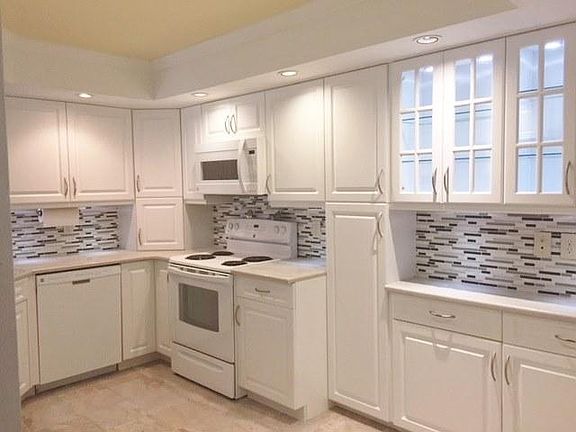 5th image of 1246 Saint Tropez Cir Unit 1246