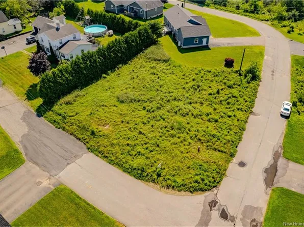 4 Groom St, Saint Stephen, NB E3L 0A9