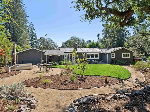 3rd image of 1 W Arbor Way