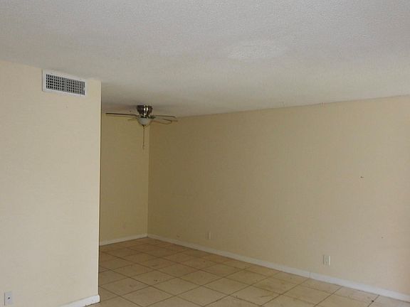 5th image of 2901 NW 47th Terrace #347