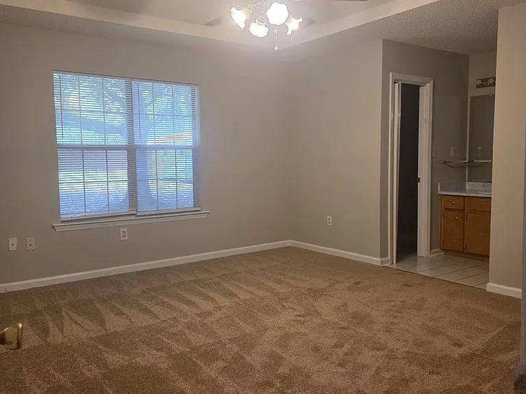 907 Canyon Ct — Photo 20