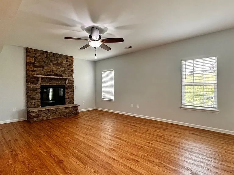 145 Holly Hill Dr — Photo 15
