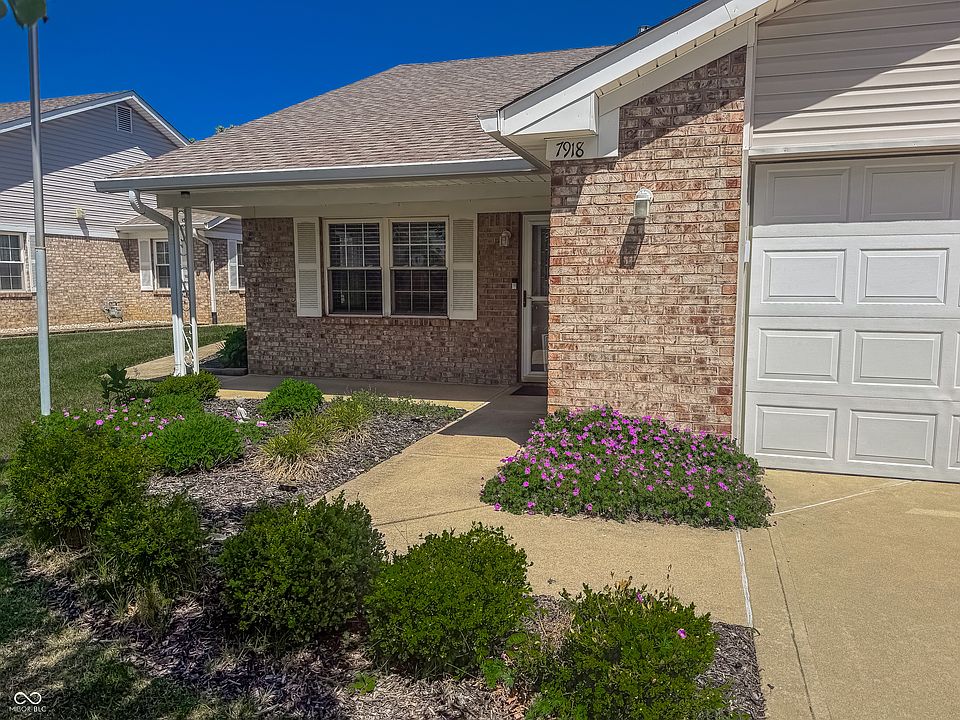2nd image of 7918 Farina Way