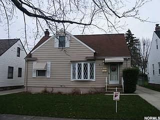 2nd image of 13208 Maple Leaf Dr
