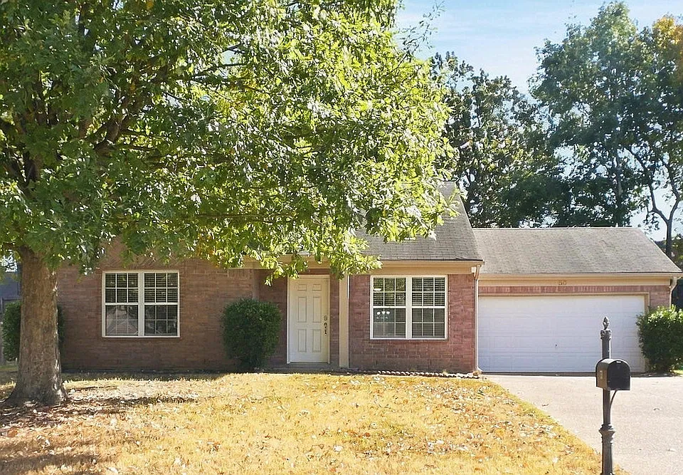 50 Oakland Woods Cv