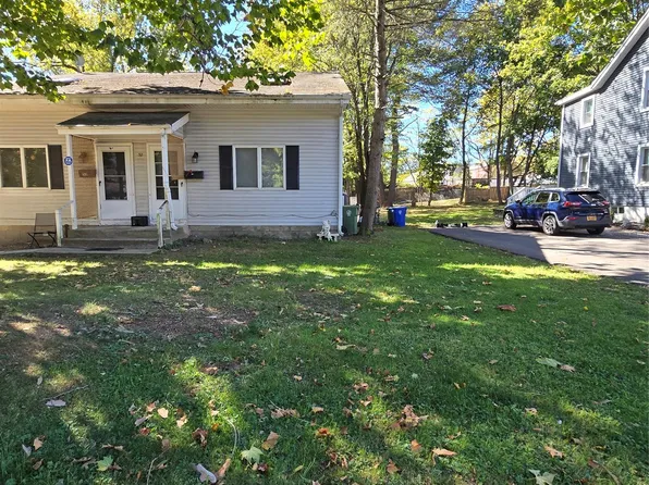 32 Genung St #2, Middletown, NY 10940