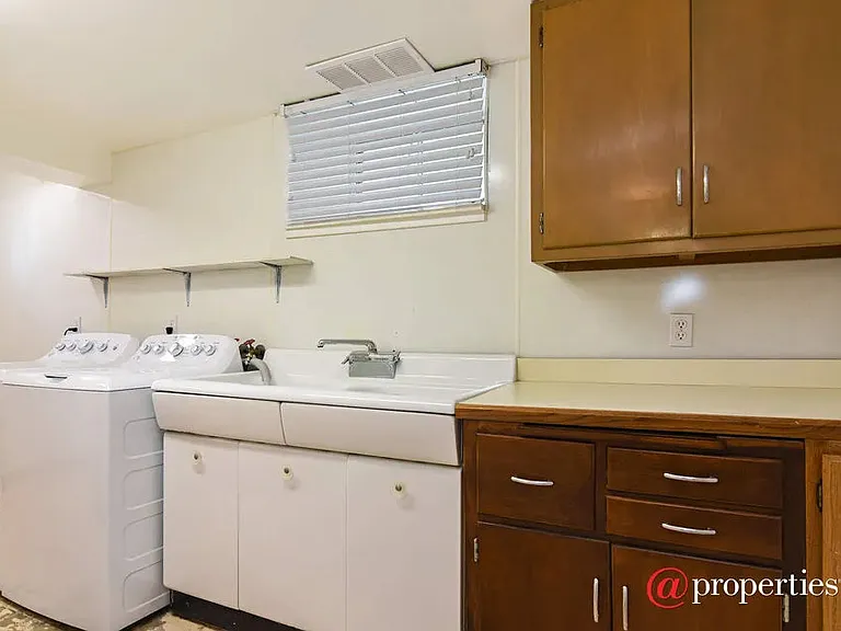 143 Thelin Ct — Photo 7