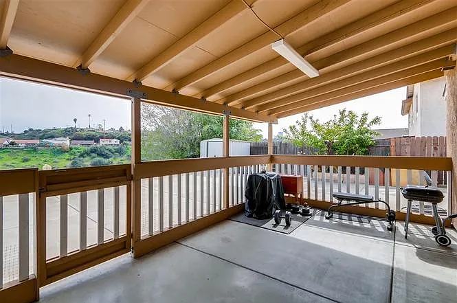 7215 Woodshawn Dr — Photo 8