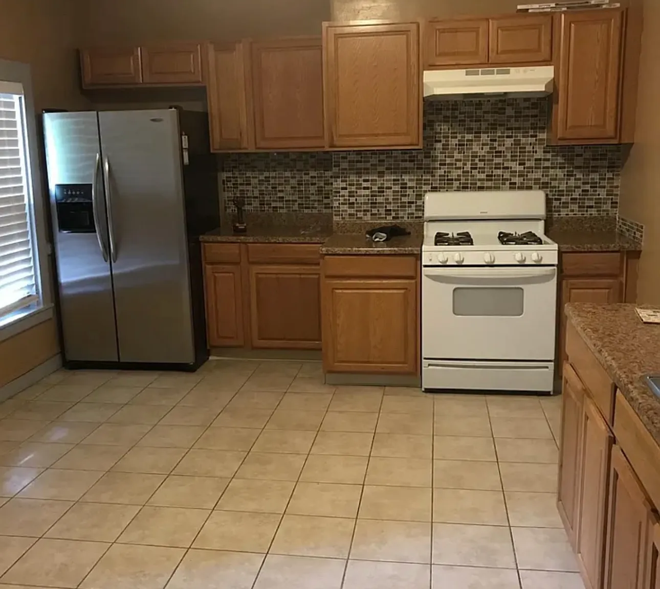 37 Taylor Ave — Photo 1