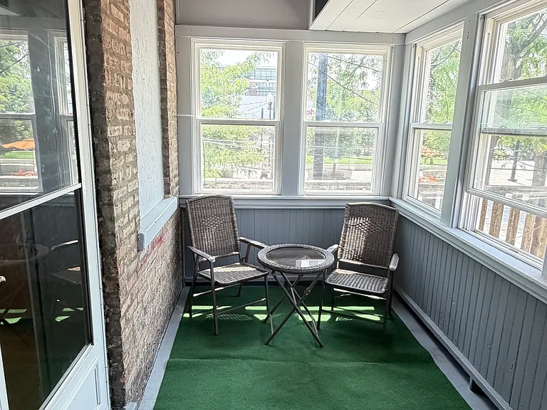 4106 N Damen Ave #1 — Photo 9