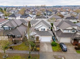 18954 71st Ave, Surrey, BC