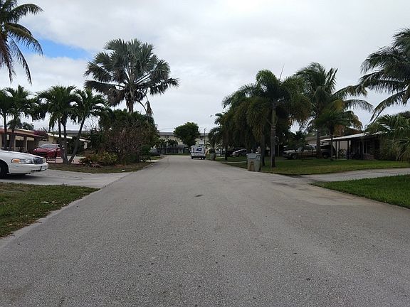 4th image of 3450 NE 14th Ave