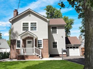 260 Grant Ave, Dumont, NJ 07628