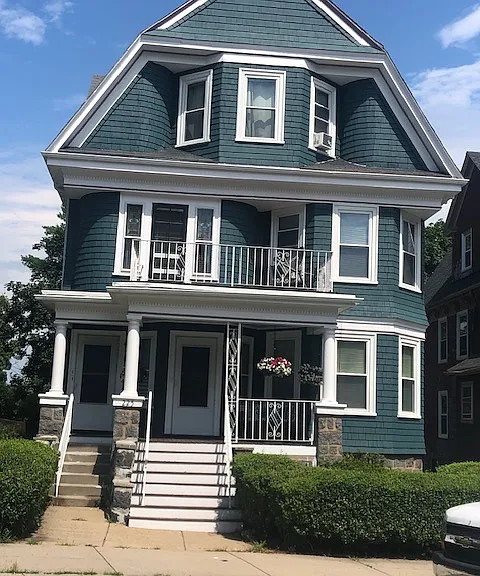225A Walnut Ave #3 — Photo 1