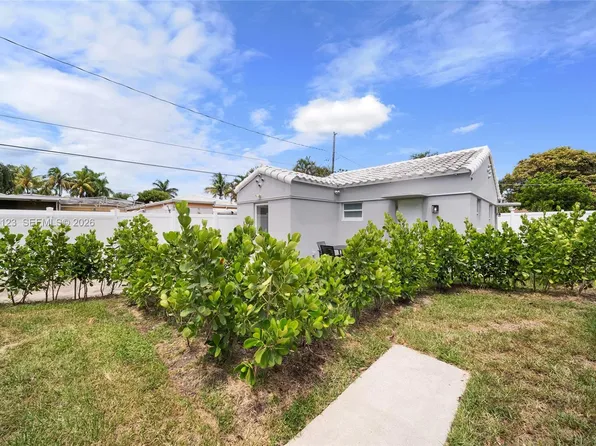 1625 Hollywood Blvd #2, Hollywood, FL 33020