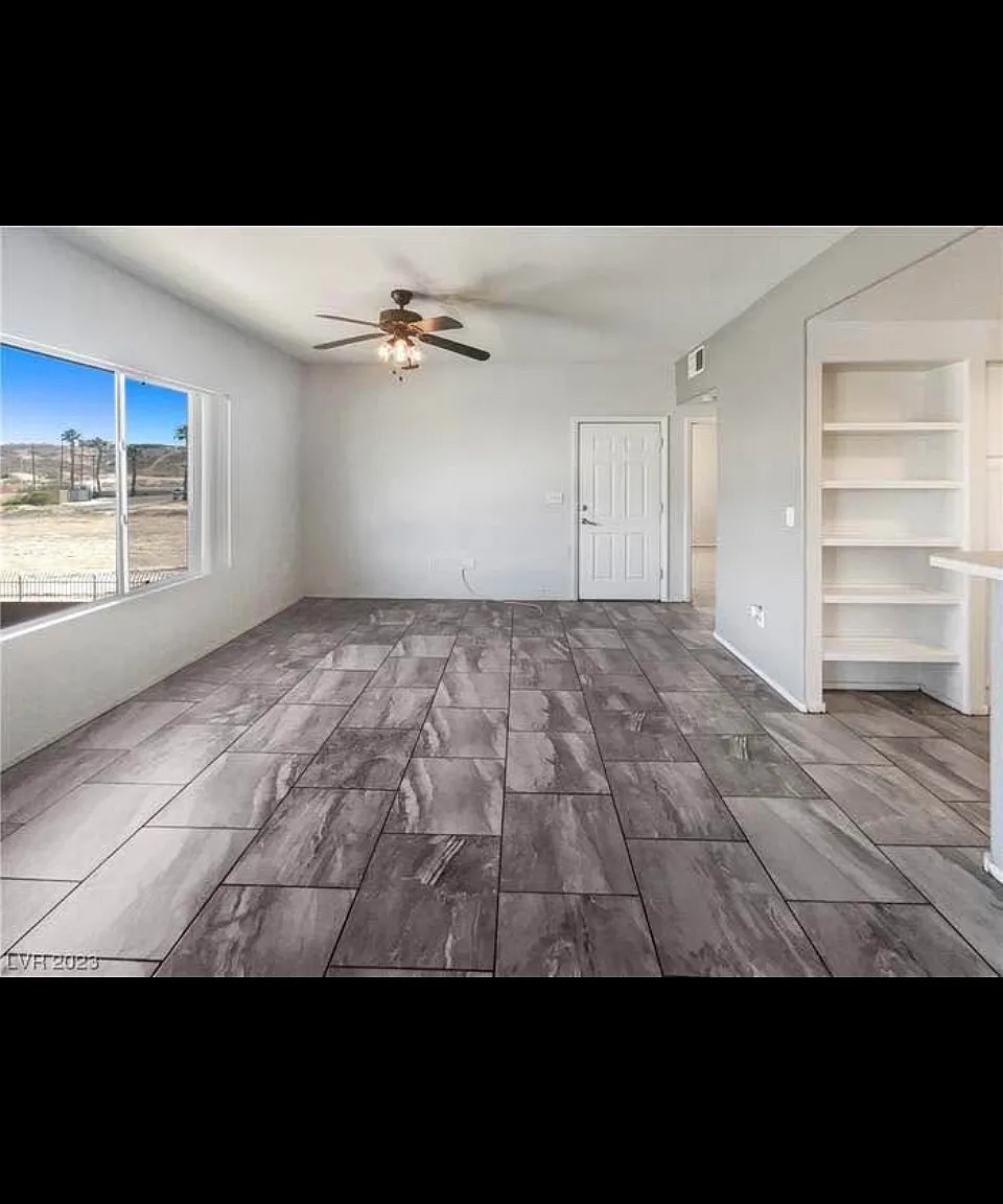 2 bed, 1151 sqft, $1,700 — Photo 2